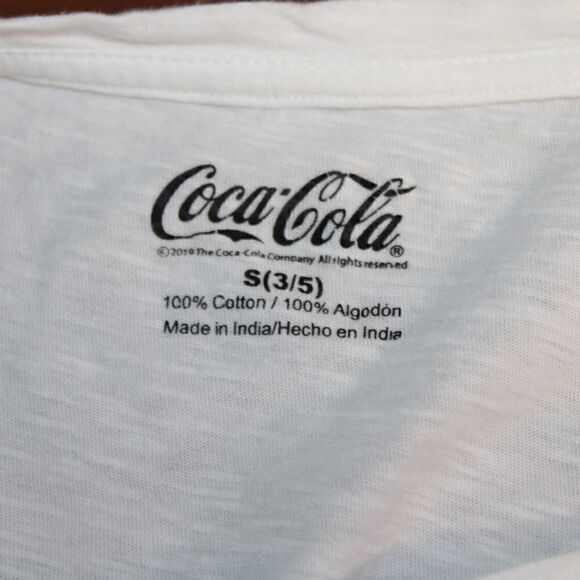 Coca-Cola Crop Top T-shirt (small) - Picture 5 of 5